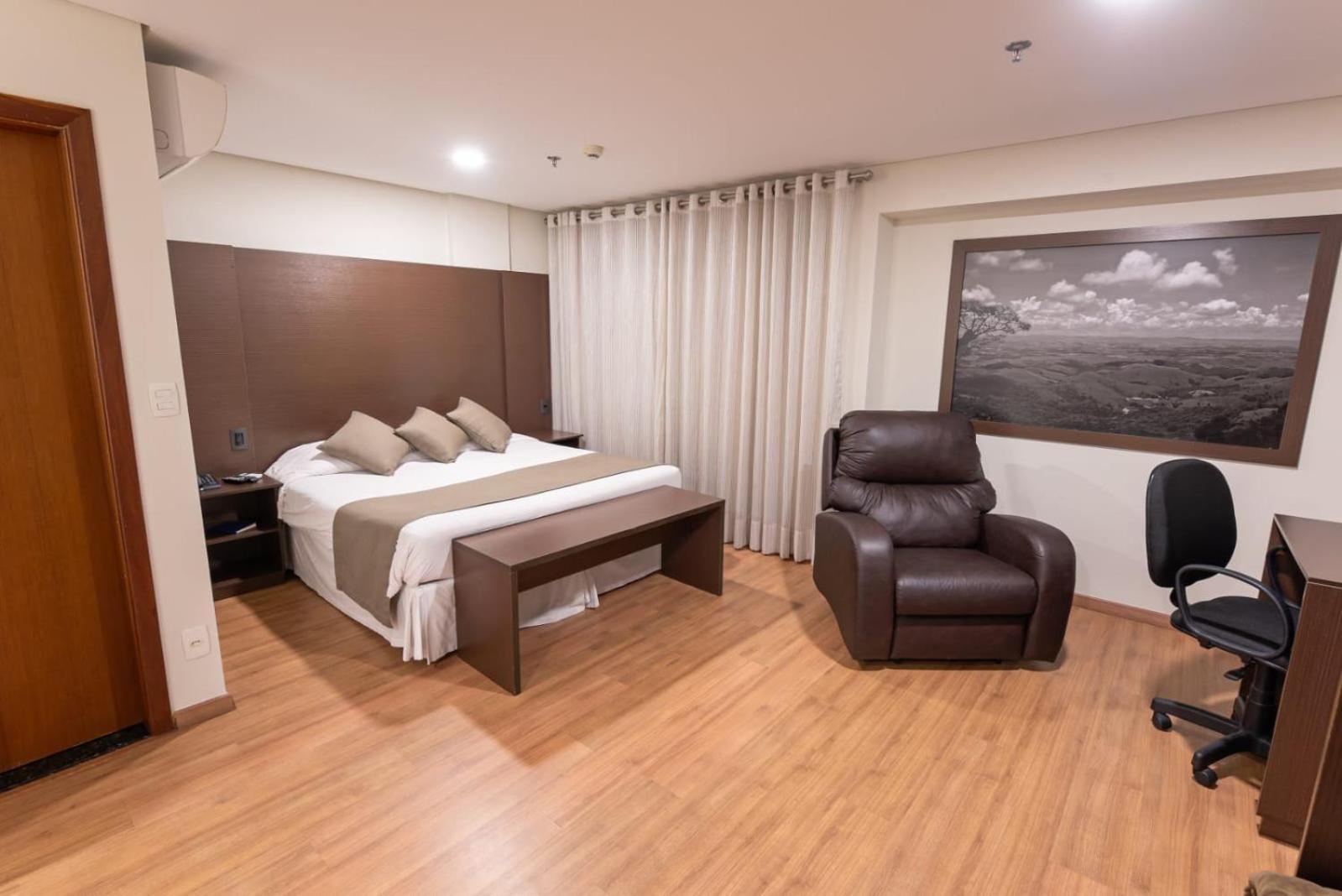 Olavo Bilac Hotel Taubaté المظهر الخارجي الصورة